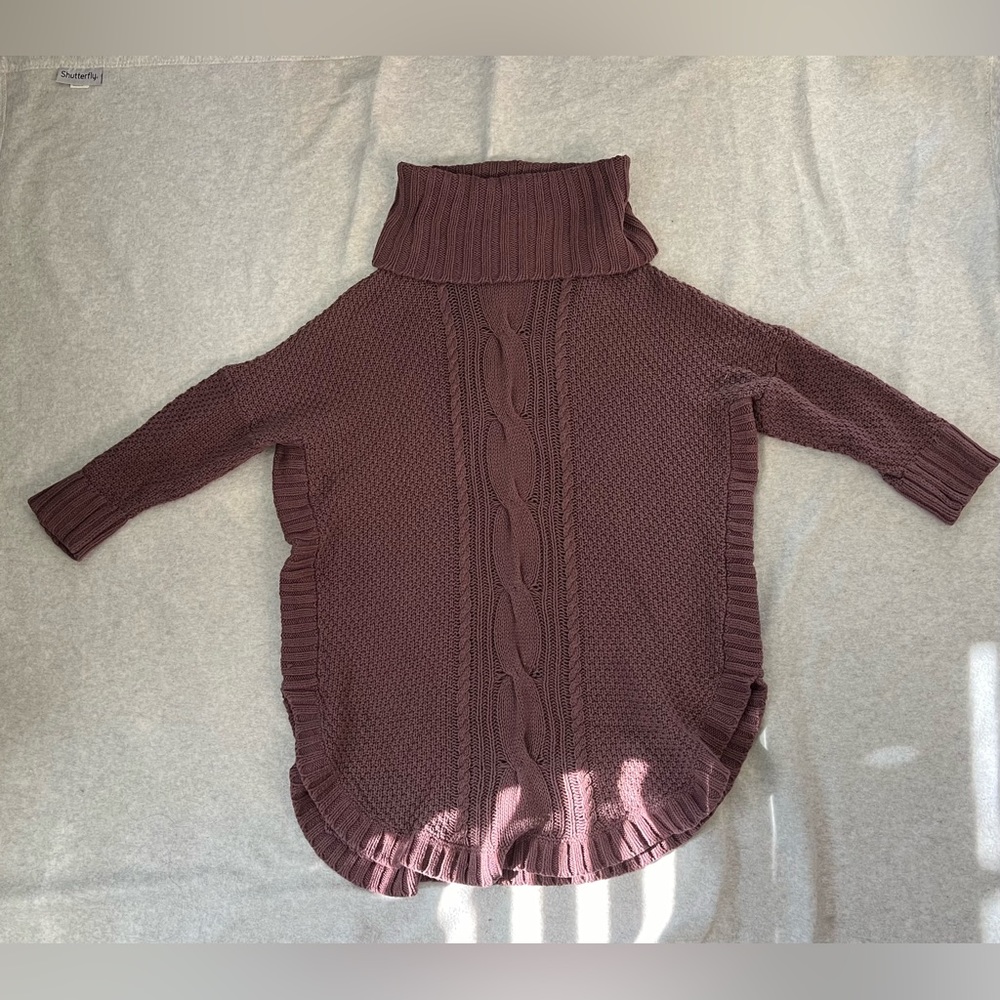 Express Women’s Cozy Knitted Sweater With Braiding